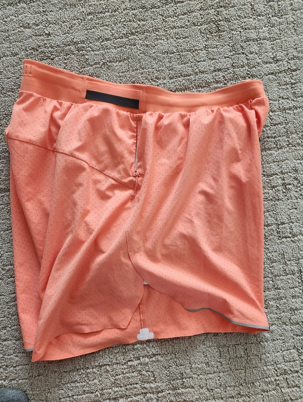 lululemon athletica Men's Fast And Free 6" Lined Shorts - Picture 3 of 5
